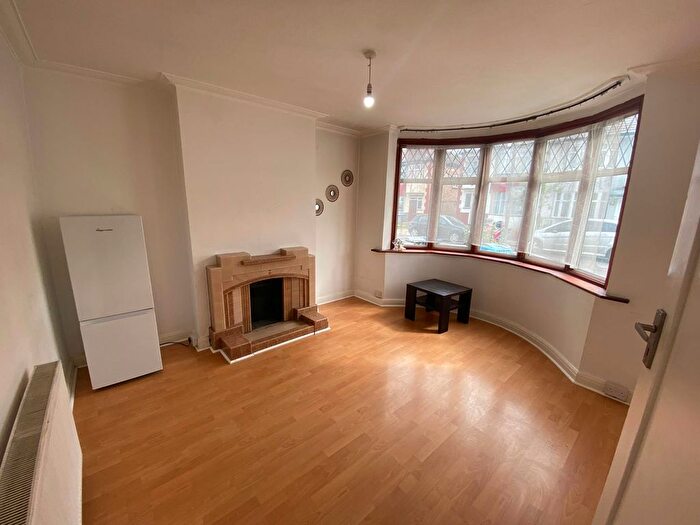 3 Bedroom Semi Detached House To Rent In Elms Court, Wembley, Middlesex, HA0