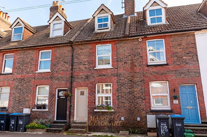 3 Bedroom Terraced House For Sale In Queens Road, East Grinstead, RH19