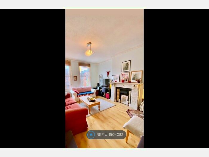 1 Bedroom Flat To Rent In Crouch End, London, N8