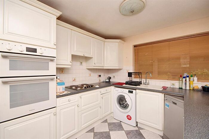 3 Bedroom Terraced House For Sale In Brennewater Mews, Norwich, NR5