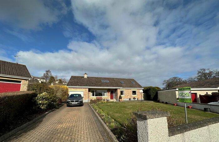 4 Bedroom Detached House For Sale In Findrassie Crescent, Elgin, IV30