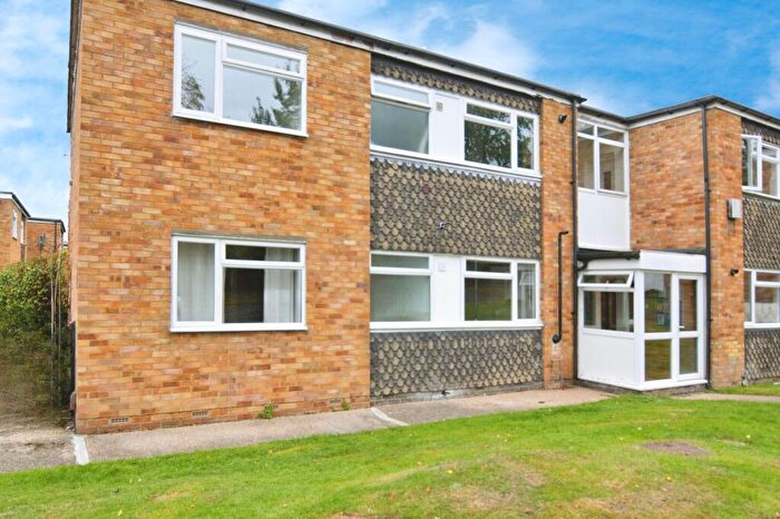 2 Bedroom Flat To Rent In Cressex Close, Binfield, RG42