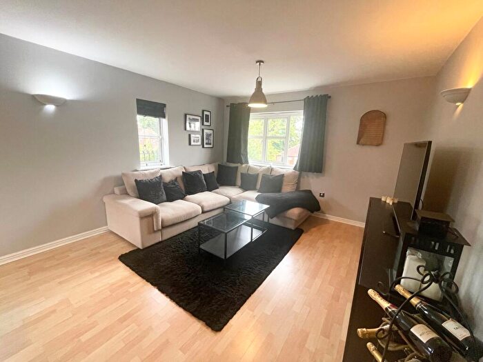 2 Bedroom Apartment To Rent In Serif Close, Carrington Point, NG5