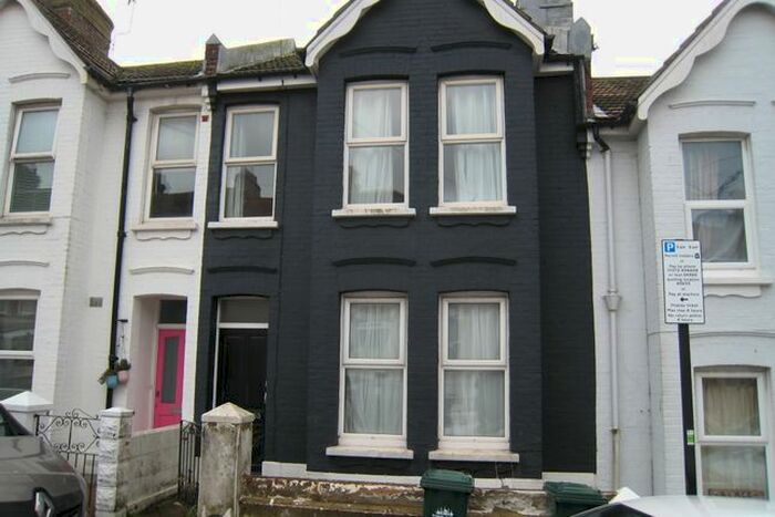 3 Bedroom Terraced House To Rent In Franklin Road, Brighton, BN2