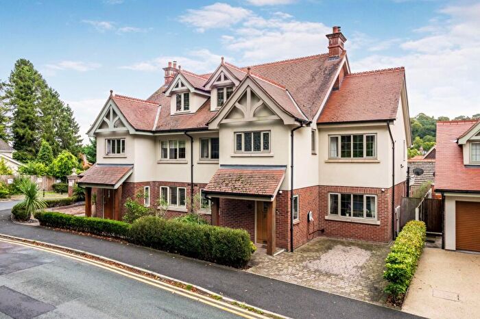 5 Bedroom Semi-Detached House For Sale In Heyes Lane, Alderley Edge, SK9