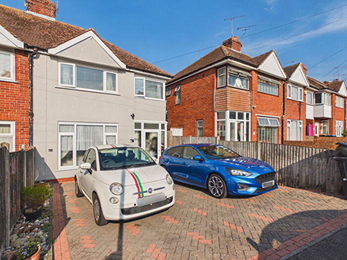 3 Bedroom Semi-Detached House For Sale In Nash Court Gardens, Margate, CT9