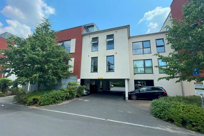 2 Bedroom Flat For Sale In Vacant Flat |, BS3