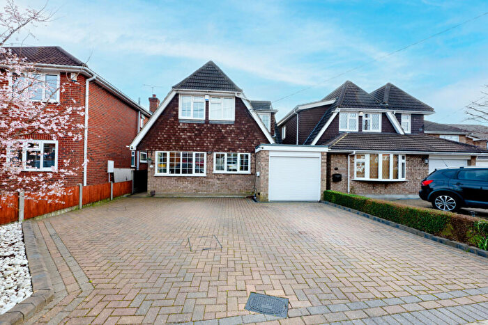 4 Bedroom Detached House To Rent In St Marys Drive, Benfleet, SS7