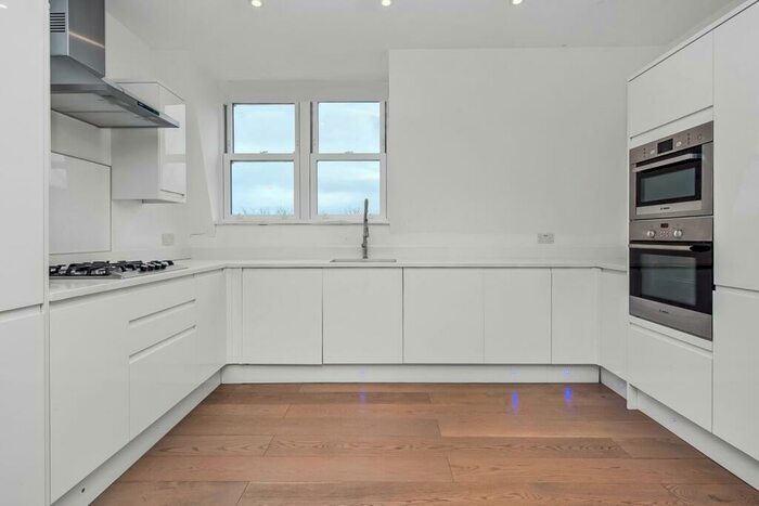 1 Bedroom Apartment To Rent In Anerley Park, Anerley, London, SE20