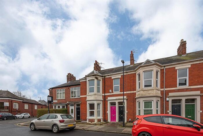 2 Bedroom Flat To Rent In Oakland Road, Jesmond, Newcastle Upon Tyne, NE2