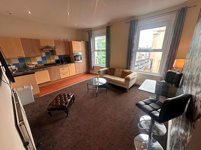 1 Bedroom Flat To Rent In City Road, St Pauls, Bristol, BS2