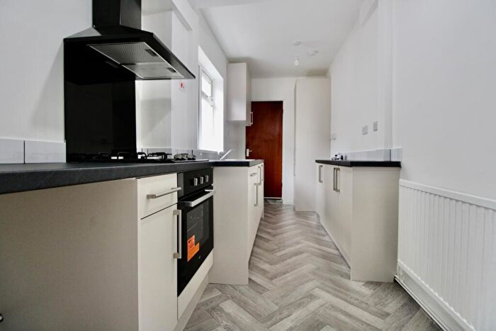 3 Bedroom Terraced House To Rent In Westbourne Street, Leicester, Leicestershire, LE4