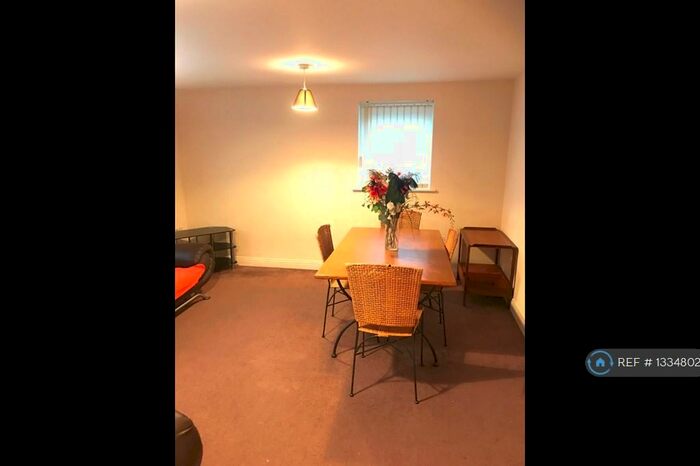 2 Bedroom Flat To Rent In Bedminster, Bedminster, Bristol, BS3