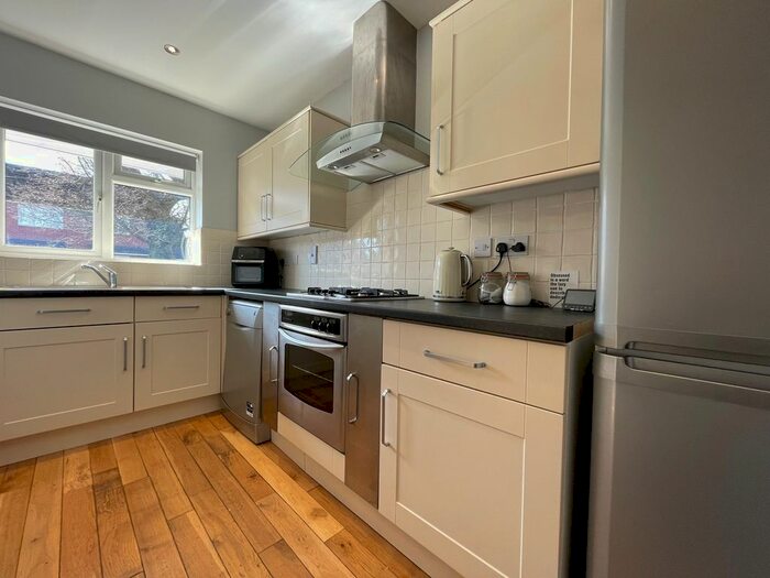 2 Bedroom Terraced House To Rent In Edmondscote Road, Leamington Spa, CV32