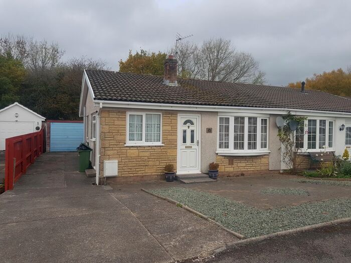 2 Bedroom Bungalow To Rent In Trenos Gardens, Bryncae, Pontyclun CF72
