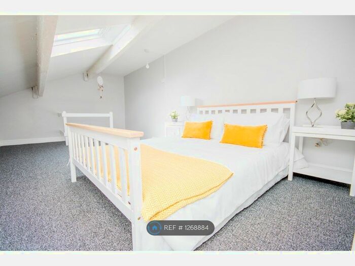 2 Bedroom Terraced House To Rent In Inkerman Street, Bacup OL13