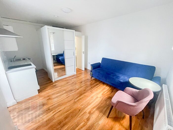 Studio To Rent In The Broadway, Wood Green, N22