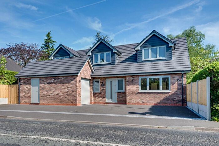 4 Bedroom Detached House For Sale In Leek Road, Mossley, CW12