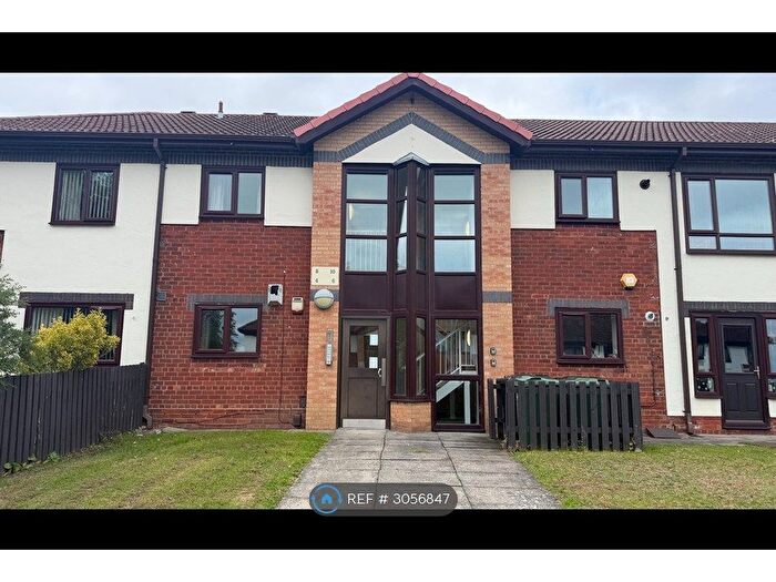 1 Bedroom Flat To Rent In Ryedale Court, Leeds, LS14