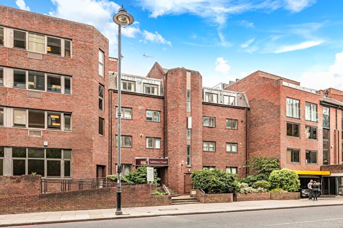 2 Bedroom Flat To Rent In Upper Richmond Road, Putney Hill, SW15