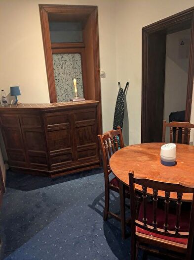 2 Bedroom House To Rent In A Huntingdon Drive, The Park, Nottingham, NG7