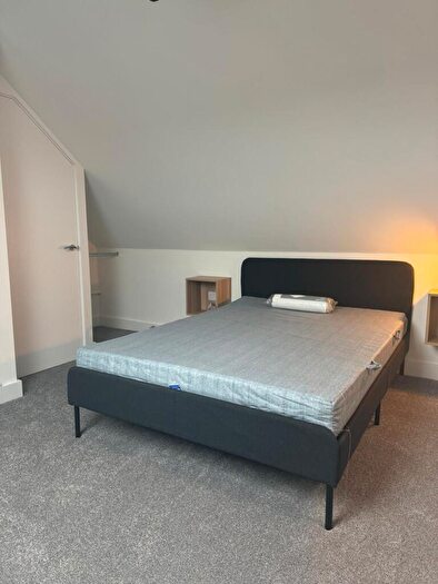 4 Bedroom Flat To Rent In Bath Road, Bristol, BS4