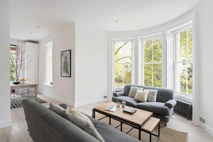 2 Bedroom Flat To Rent In Ladbroke Grove, Notting Hill, W11