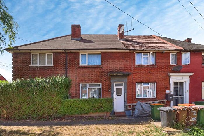 2 Bedroom Terraced House For Sale In Chalk Road, London, London, E13