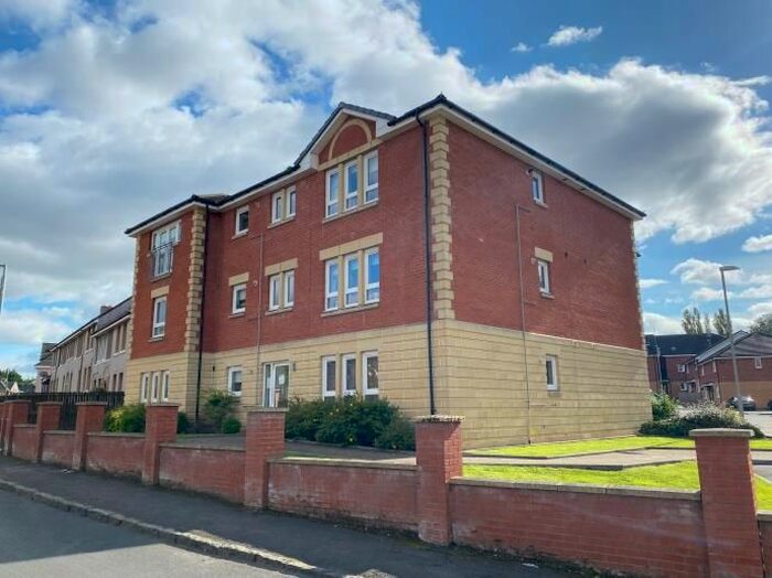 2 Bedroom Flat To Rent In Alexander Gibson Court, Motherwell, ML1