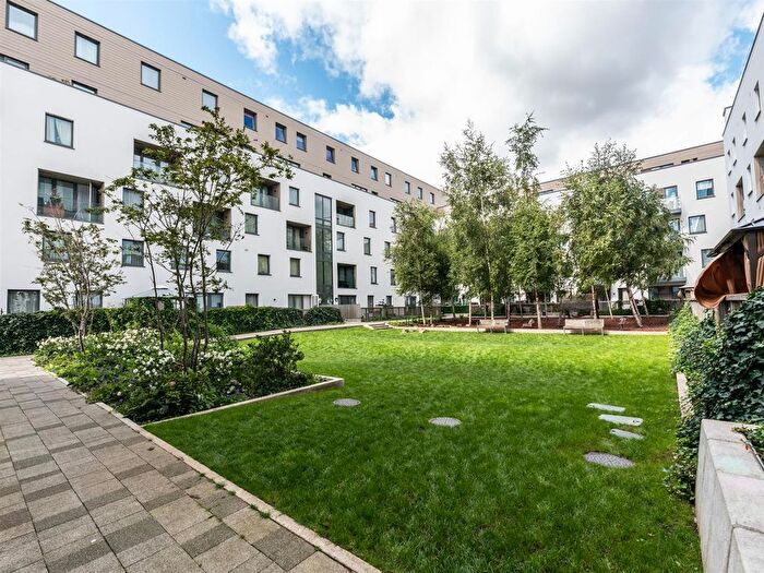 2 Bedroom Flat For Sale In Capitol Way, London, NW9