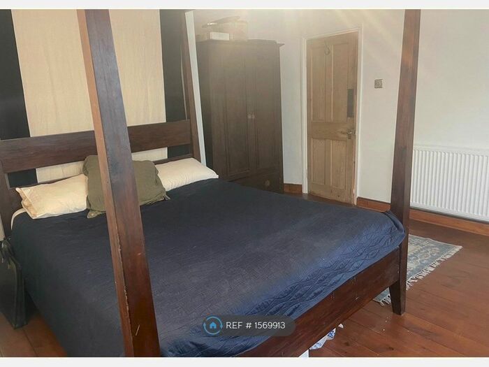 1 Bedroom Flat To Rent In Herne Hill, London, SE24