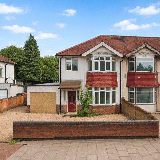 Studio To Rent In Colnbrook By Pass, Harmondsworth, West Drayton, UB7