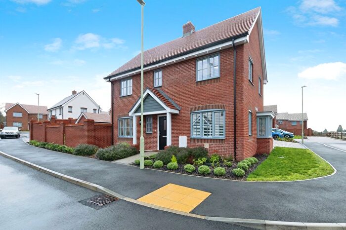 3 Bedroom Detached House For Sale In Seton Way, Fordingbridge, SP6