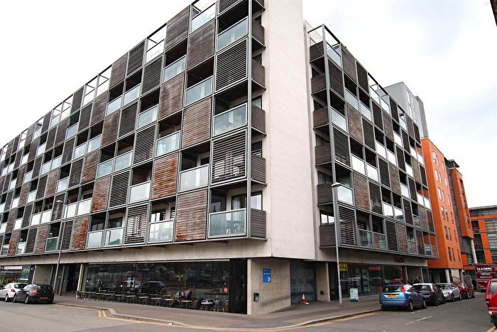 1 Bedroom Apartment To Rent In MoHo, Castlefield, M15