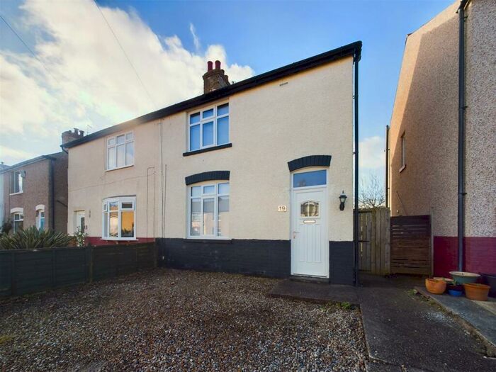 2 Bedroom Semi-Detached House To Rent In Uplands, NE25