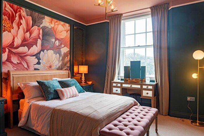 2 Bedroom Apartment For Sale In Sir John Richardson Avenue, Gosport, PO12