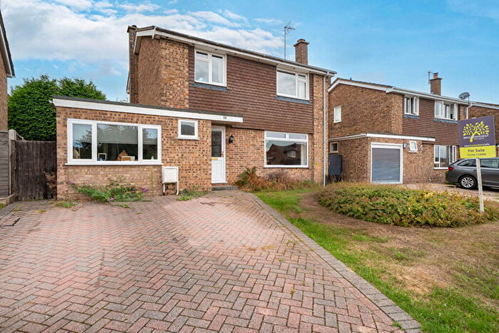 4 Bedroom Detached House For Sale In Lightsfield, Oakley, Basingstoke, RG23