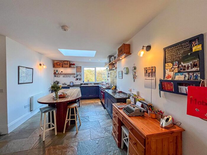 6 Bedroom Semi-Detached House For Sale In Queens Road, Wooler, NE71