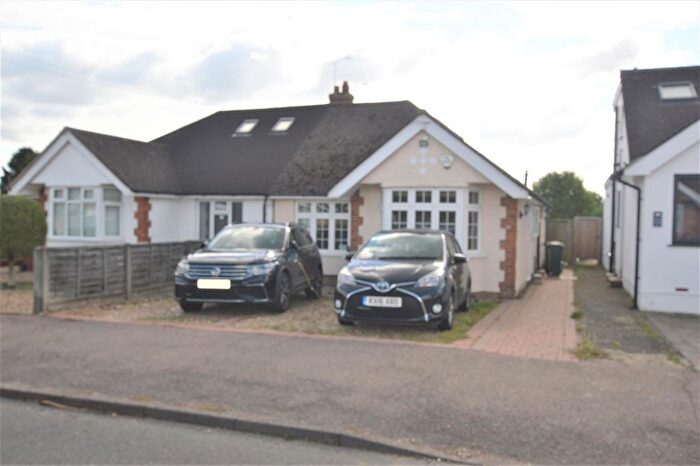 2 Bedroom Semi-Detached Bungalow To Rent In Sherborne Way, Croxley Green, Rickmansworth, WD3