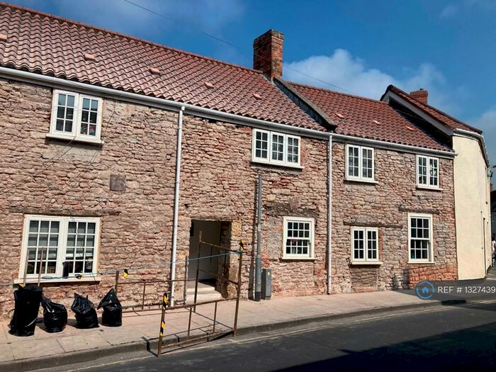 Studio To Rent In Southover, Wells, BA5