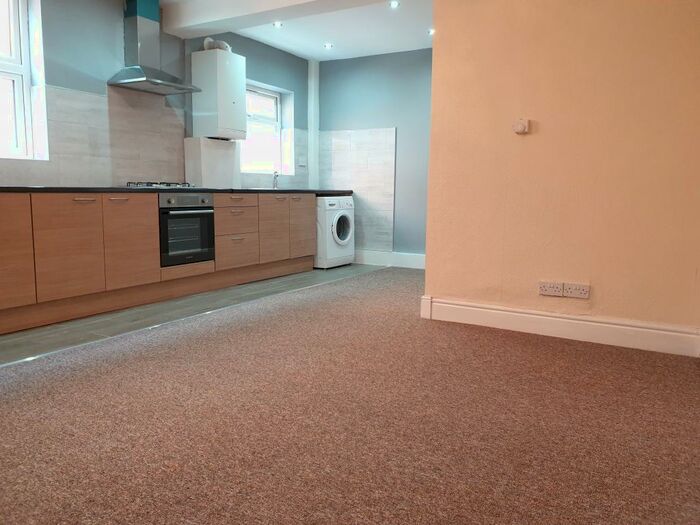 1 Bedroom Flat To Rent In Mayfield Road, Moseley, Birmingham, B13