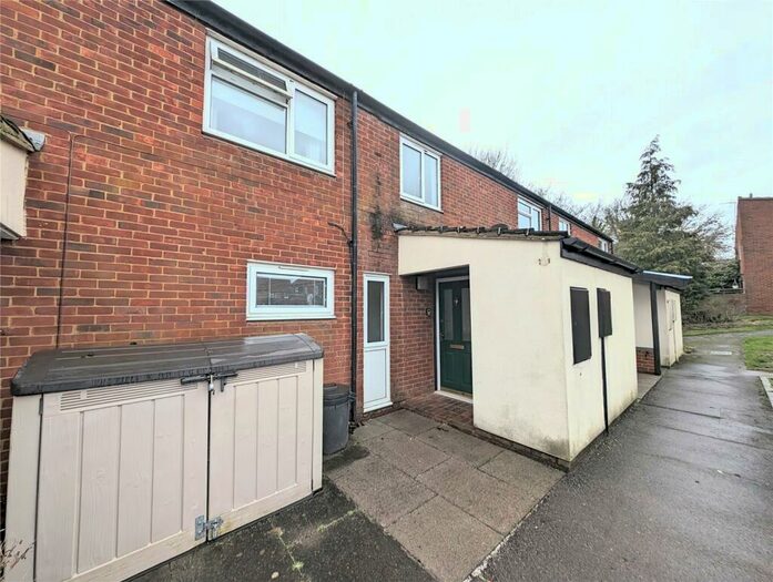2 Bedroom Terraced House To Rent In Valon Road, Arborfield, Reading, Berkshire, RG2