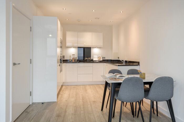 2 Bedroom Flat To Rent In Viscount House, Lakeside Drive, London, NW10