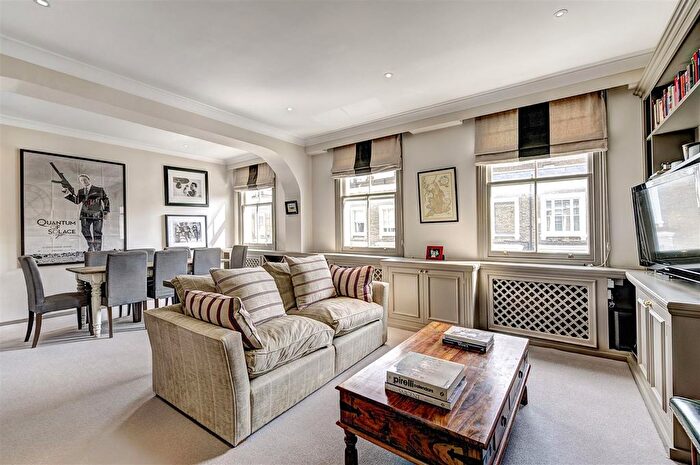 2 Bedroom Flat For Sale In Ifield Road, London, SW10
