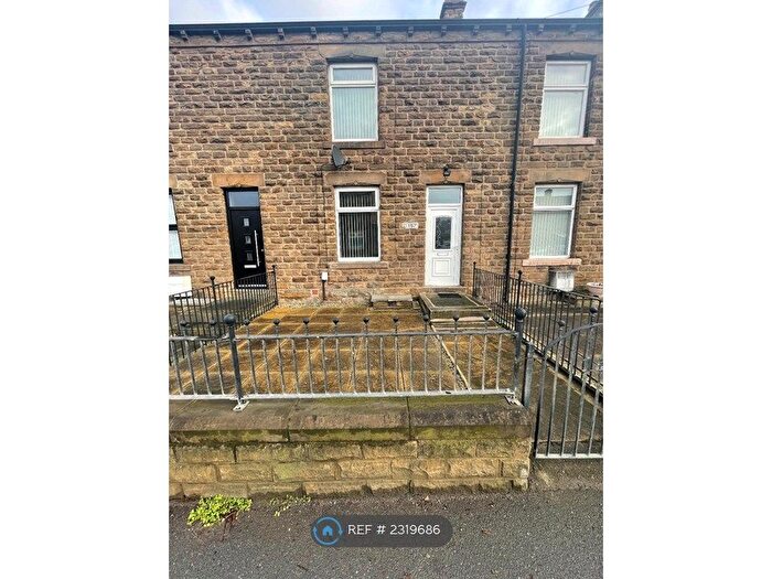 2 Bedroom Terraced House To Rent In Slaithwaite Road, Dewsbury, WF12