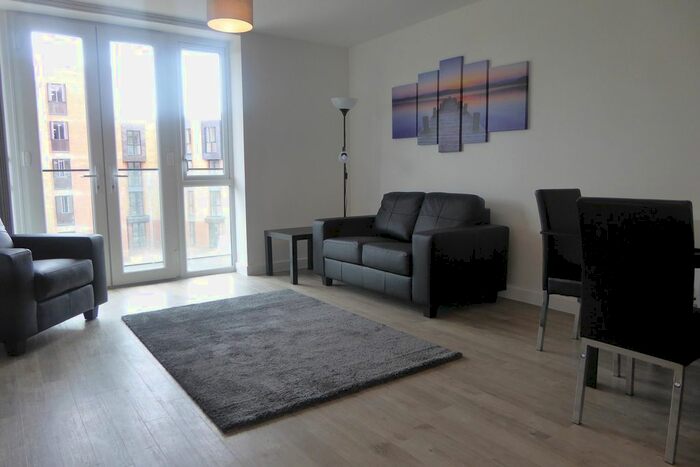 1 Bedroom Flat To Rent In Oscar Wilde Road, Reading, RG1