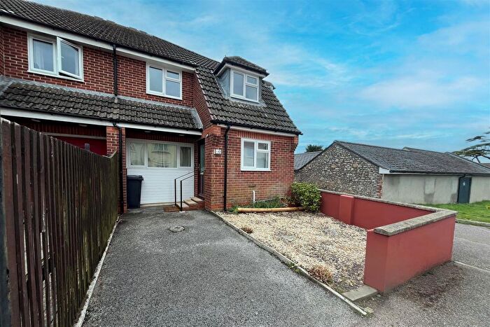 3 Bedroom Semi-Detached House To Rent In Cridlake, Axminster, EX13