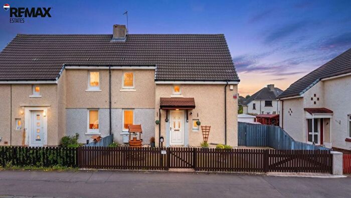 3 Bedroom Semi Detached House For Sale In West Avenue, Uddingston, G71