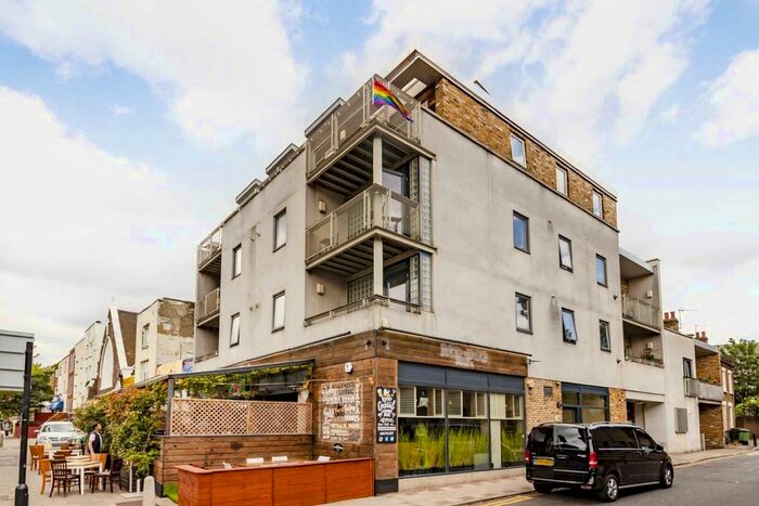 2 Bedroom Flat To Rent In Fenwick Place, London, SW9