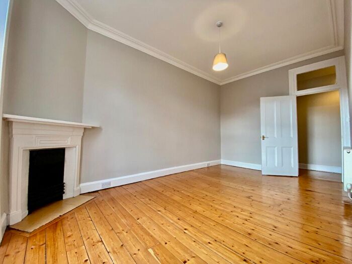 1 Bedroom Flat To Rent In Hamilton Place, Edinburgh, EH3